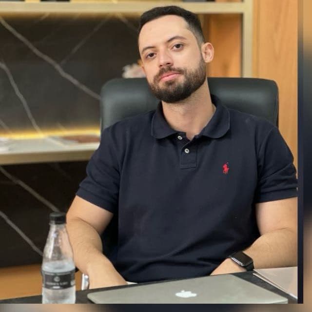 Dr. Vitor de Castro